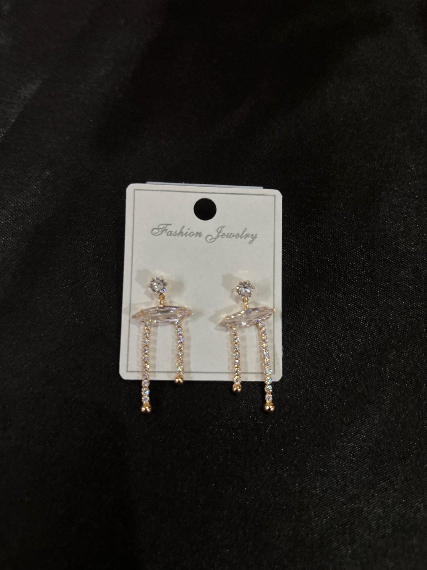 Dainty Marquise Crystal Dangle Earrings